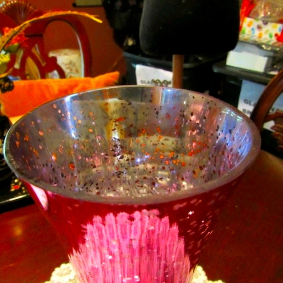 💗Sensational Vintage Art Deco Nouveau Style Tulip Pink & Silver Iridescent Vase - Picture 5 of 16